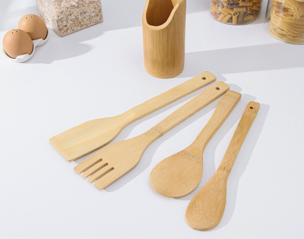 প্রতিদিনের প্রয়োজনীয়তাগুলি কী কী